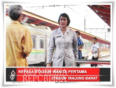 Sri Ratnasari Mardiana, Kepala Stasiun Perempuan Pertama Indonesia