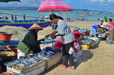 Pemerintah Abaikan Peran Perempuan Nelayan